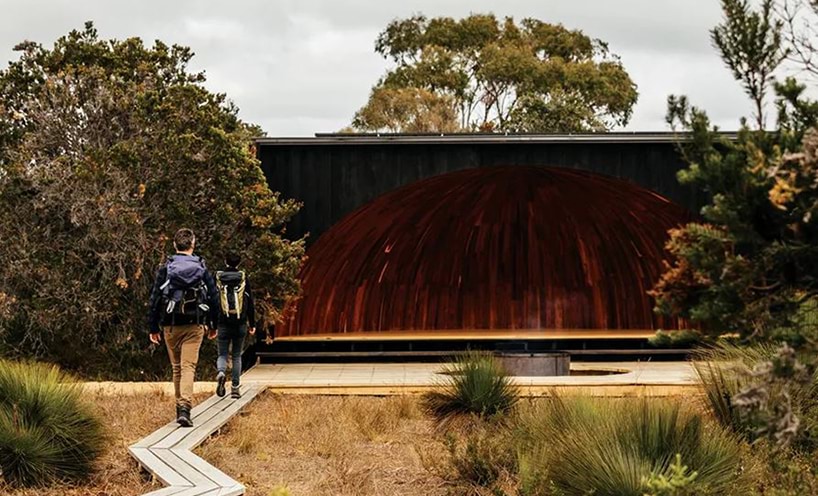 Krakani Lumi – ‘resting place’ in the wukalina/Mt William National Park, Tasmania, Architect: Taylor and Hinds Architects, Photographer: Adam Gibson