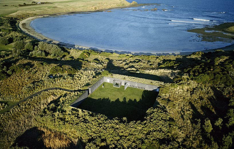 Marshall House, Phillip Island, Architecture: Denton Corker Marshall, Photography: John Gollings